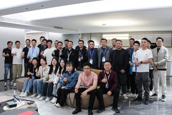 聰普智能家居聚焦智能家居行業(yè)趨勢,共話創(chuàng)新發(fā)展_1